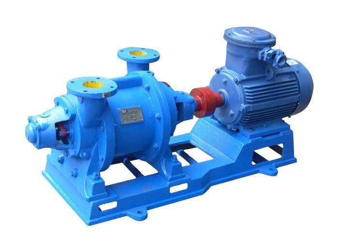 What precautions should be taken regarding water valves when using a water ring vacuum pump?
